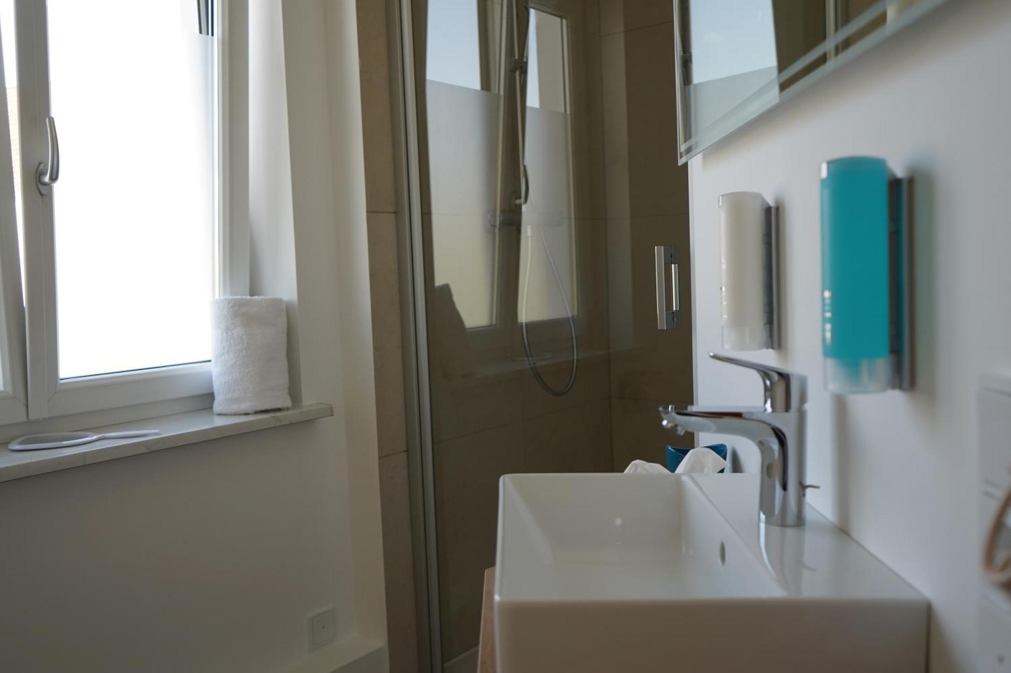 Wallersdorf Eco Motel מראה חיצוני תמונה